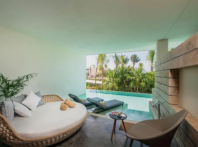 Estudio Playa Mujeres كانكون